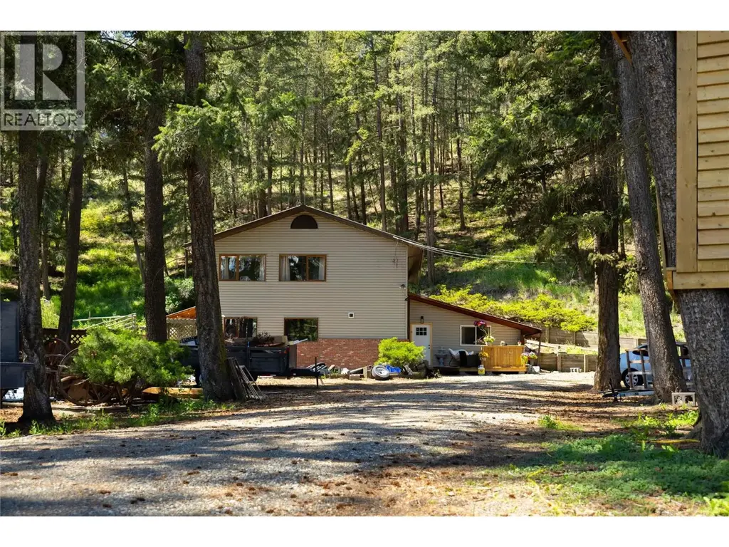 4644 97 Highway, Westwold